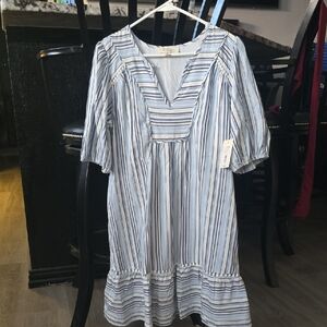 Nurture by Lamaze Blue and White Striped Top